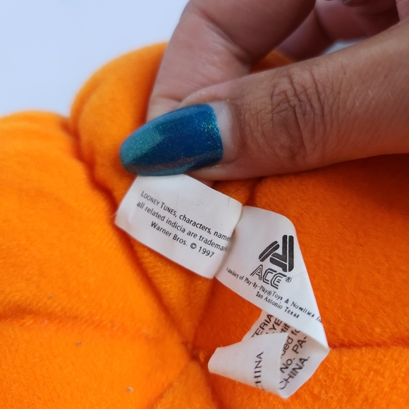 Bugs Bunny Pumpkin Plush 1997 Warner Bros Looney Tunes Halloween Fall 90s 1990s - Picture 7 of 10